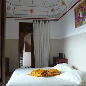 Habitación con 2 Camas Individuales